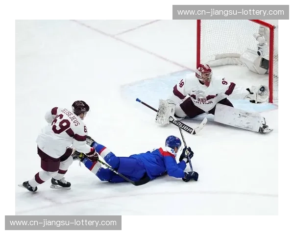 斯拉夫铁骑的巅峰对垒：俄罗斯vs斯洛伐克，冰与火的绿茵博弈